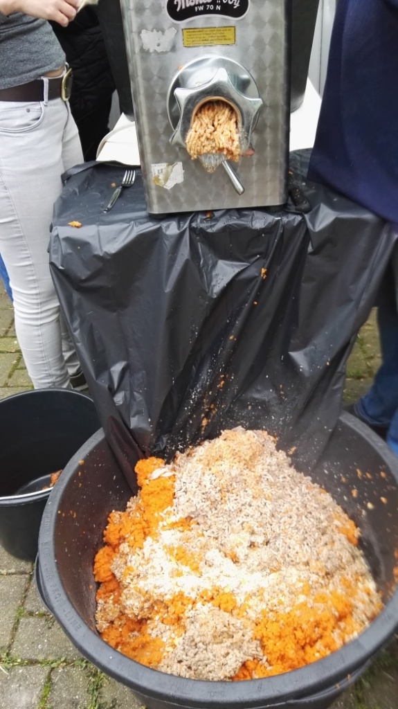 Gruß aus der Großküche für Igel Delinale